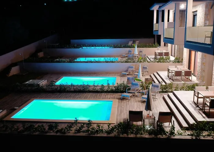 Epos Villas & Luxury Studios